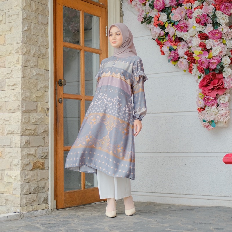 7 Model Batik Tunik Wanita, Stylish untuk Kerja hingga Acara Formal ...