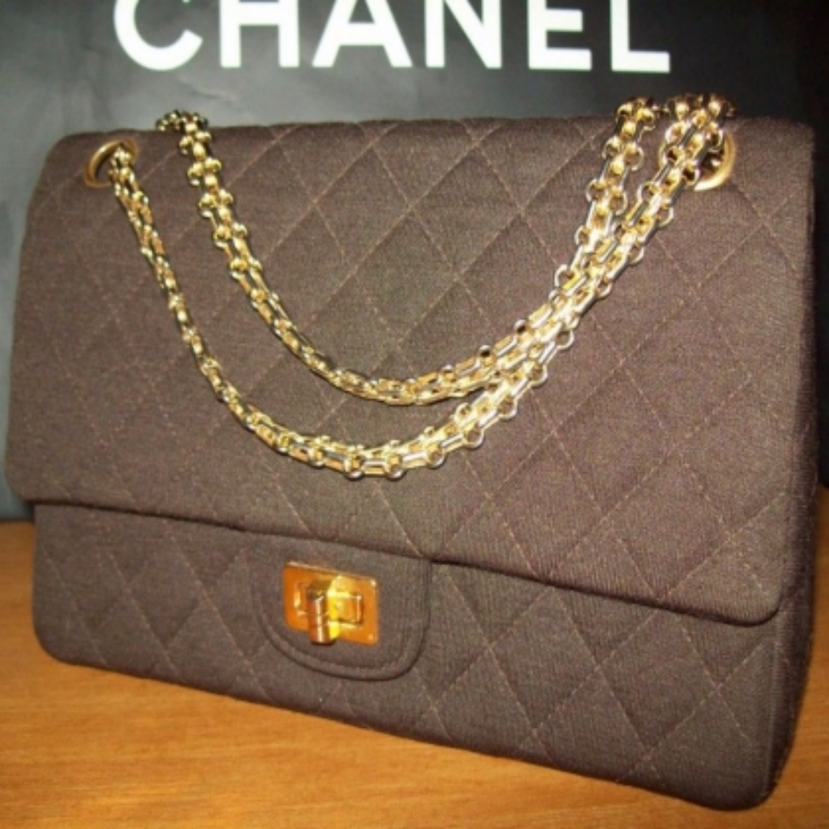 Original Chanel Handbag in Perfect Condition - Gem Original Chanel Handbag in Perfect Condition - Gem