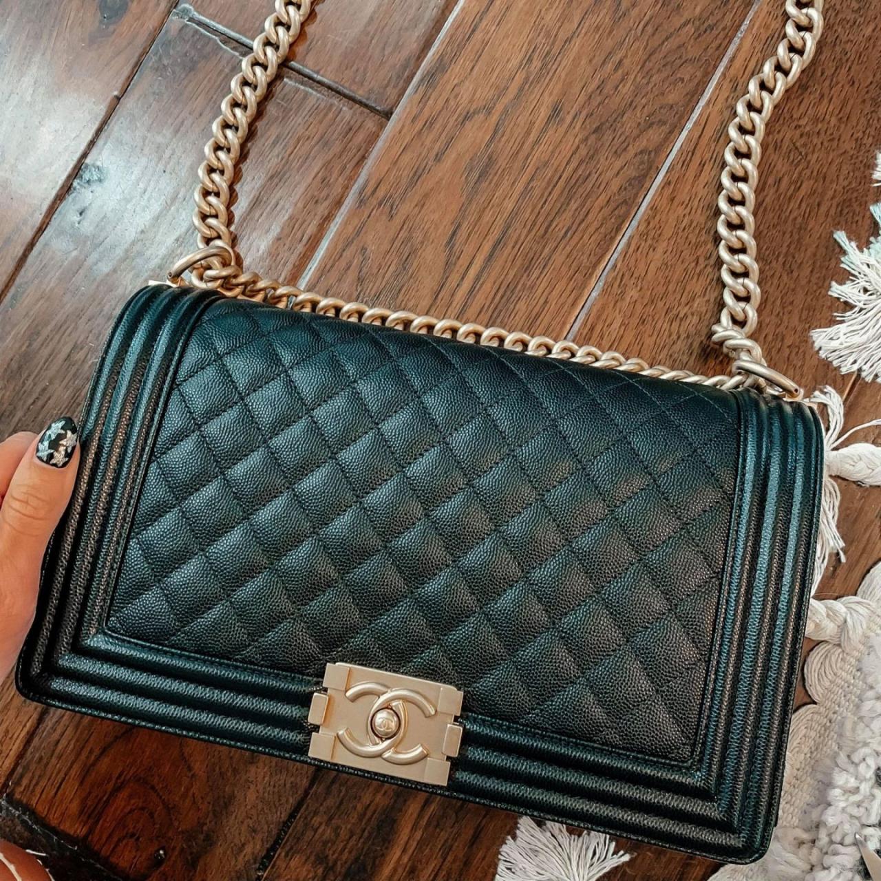 Buying authentic Chanel bags on ebay - Jena Green