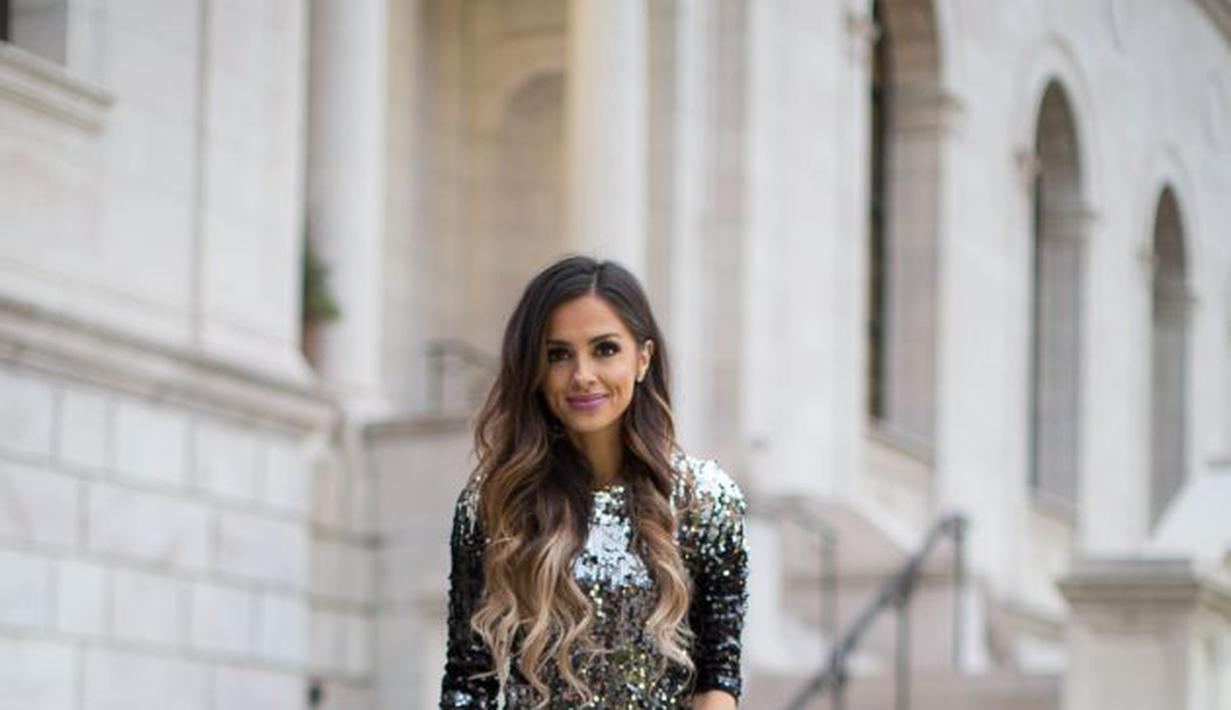 8 Pilihan Gaya Glamour Untuk Pesta Malam Tahun Baru - Photo Fimela.com