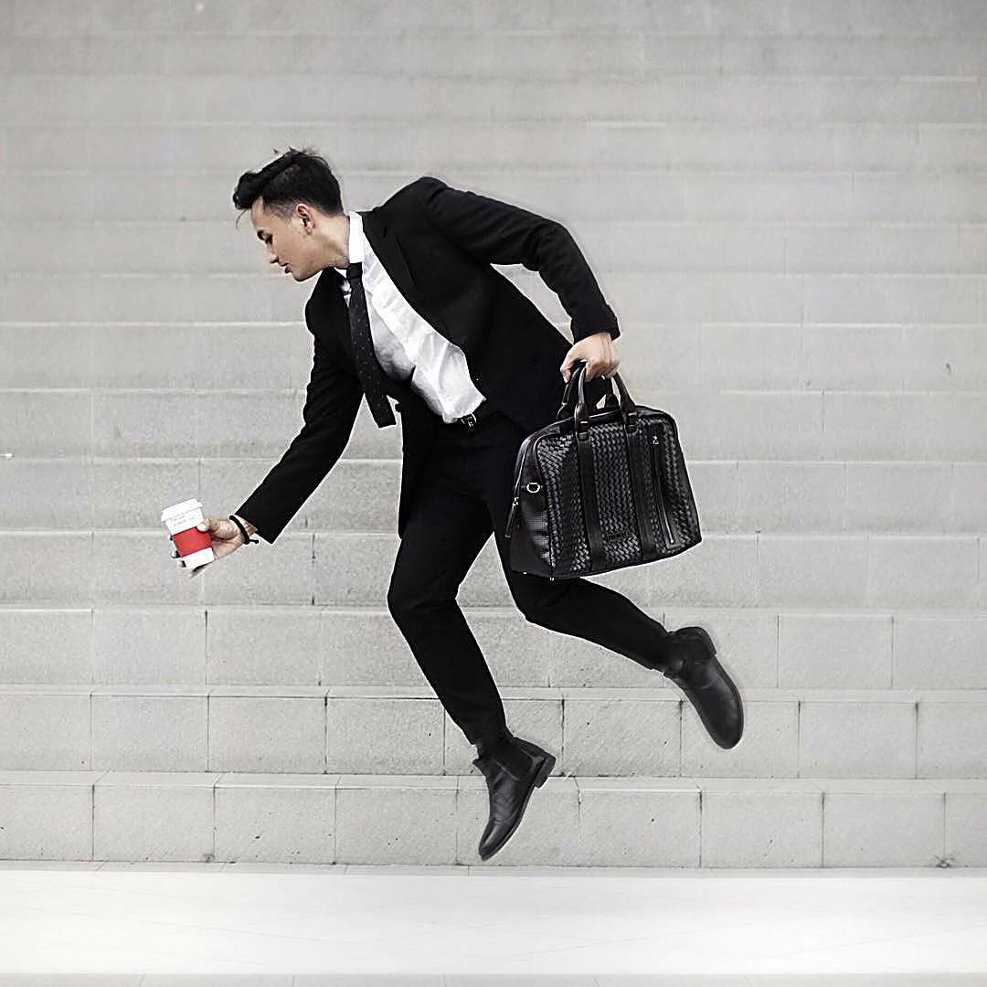 Mau Tampil Chic di Kantor Tanpa Harus Ribet, Cusss Langsung Cari Tahu ...
