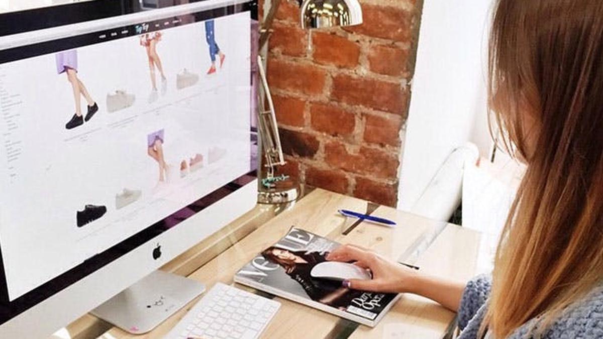 6 Aplikasi Populer Belanja Fashion Online 2022 untuk Fashionista