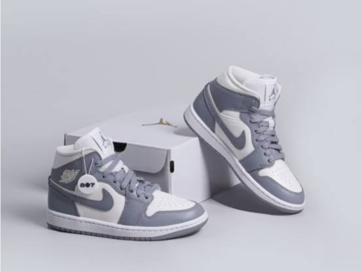 5 Rekomendasi Sepatu Sneakers Nike Wanita Terbaru Edisi April 2024 ... 5 Rekomendasi Sepatu Sneakers Nike Wanita Terbaru Edisi April 2024 ...