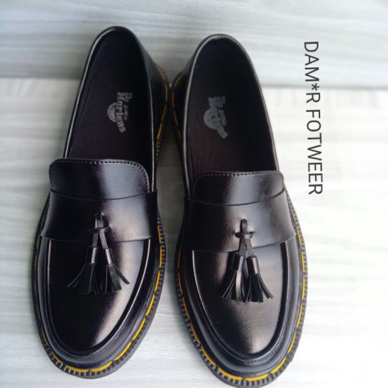 Loafers pria