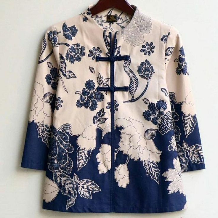 Pin on desing | Model blouse batik, Batik fashion, Batik clothing Pin on desing | Model blouse batik, Batik fashion, Batik clothing